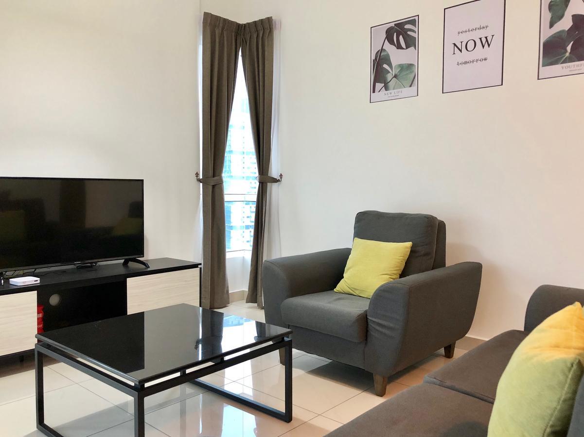 Pinnacle Tower Apartment Stay By Feel Suites Джохор Бахру Екстериор снимка